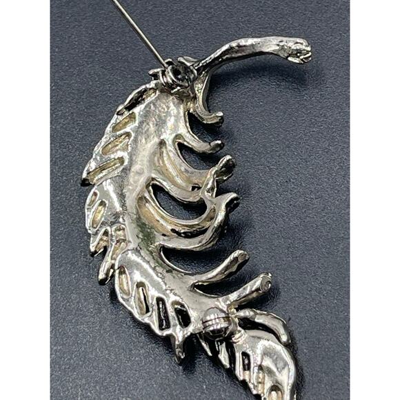Vintage Silver Tone Dotted Feather  Brooch unsigned - Picture 9 of 11